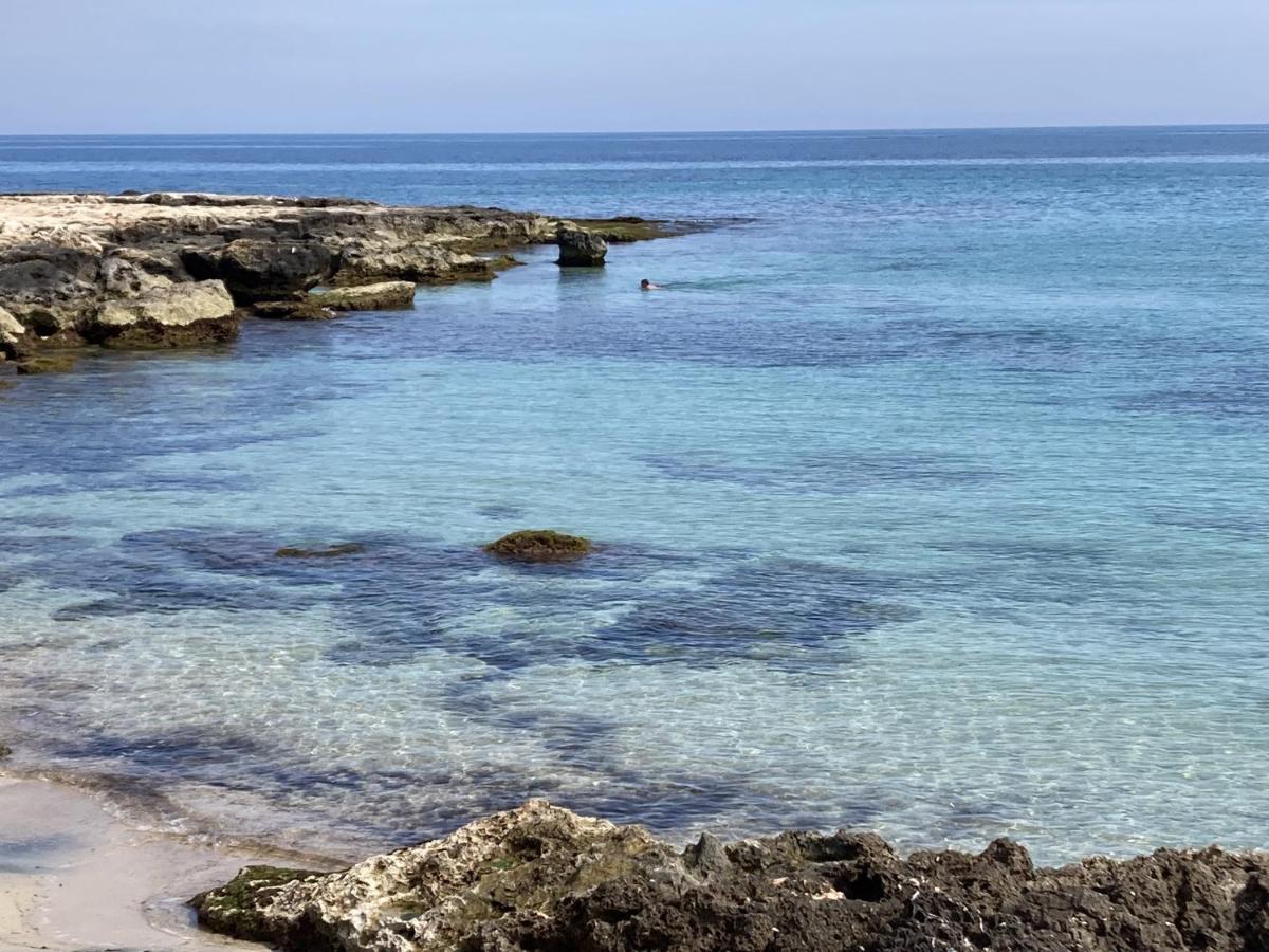 Casa Del Riccio Fronte Mare Villa Mola di Bari Exteriör bild