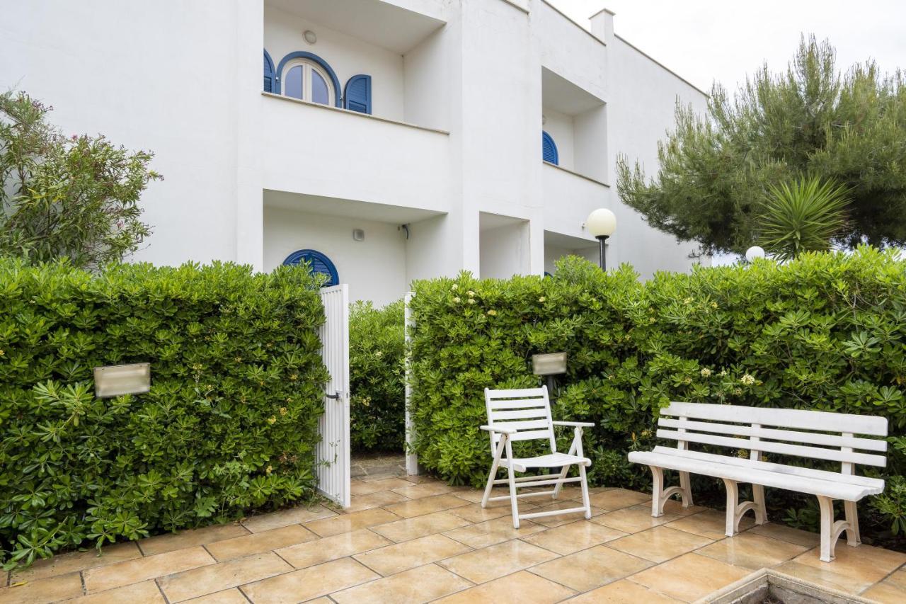 Casa Del Riccio Fronte Mare Villa Mola di Bari Exteriör bild