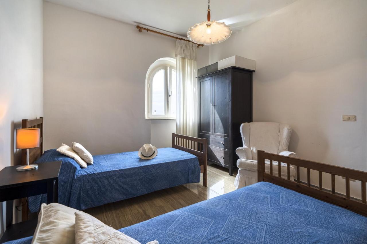 Casa Del Riccio Fronte Mare Villa Mola di Bari Exteriör bild
